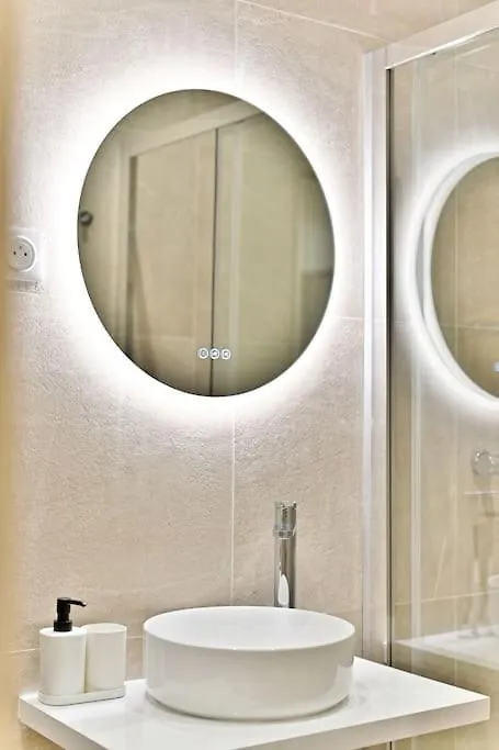 Appartement Central Place De La Nation Paris Apartment