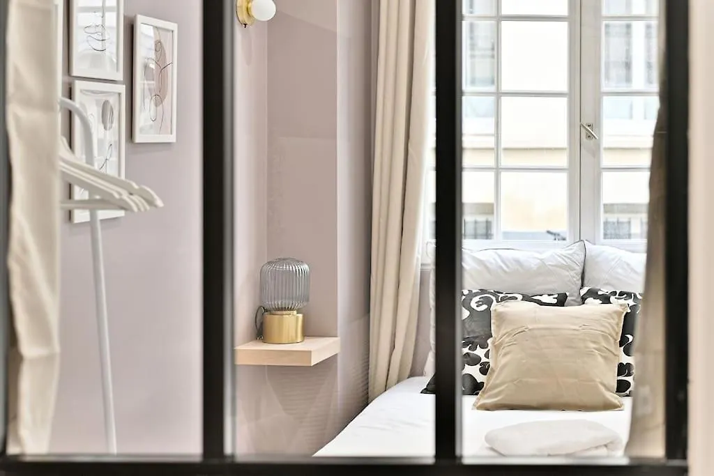 Apartment Appartement Central Place De La Nation Paris