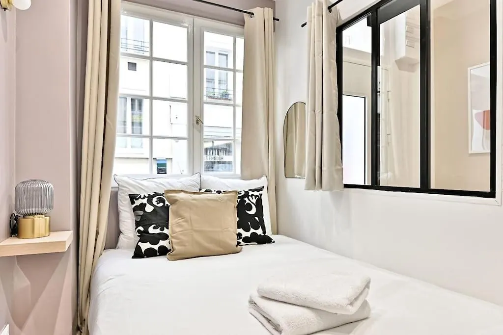 Appartement Central Place De La Nation Paris