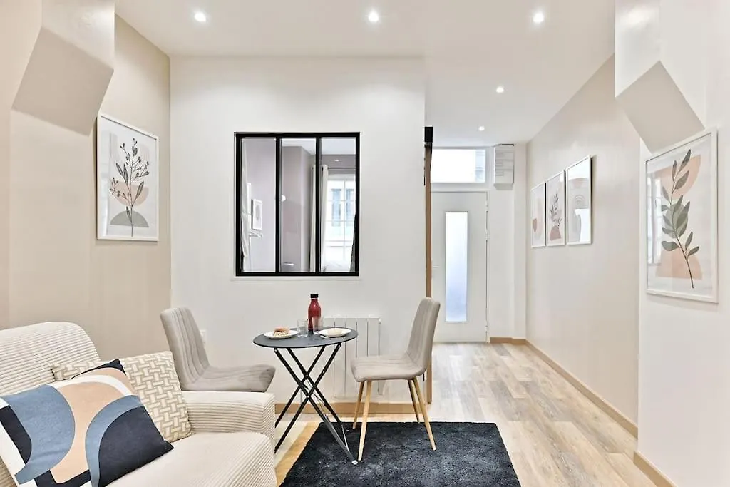 Apartment Appartement Central Place De La Nation Paris