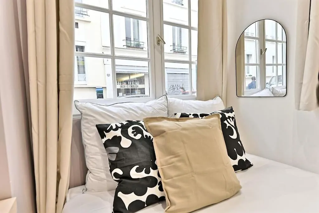 Appartement Central Place De La Nation Paris France